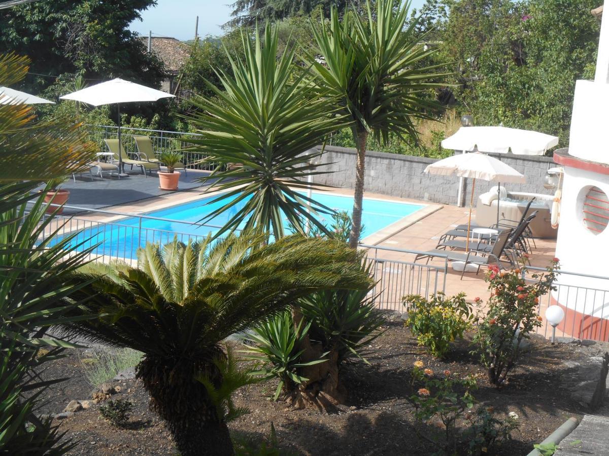 Al Villino Sunshine In Villa Con Piscina Ed Idromassaggio SantʼAlfio Kültér fotó
