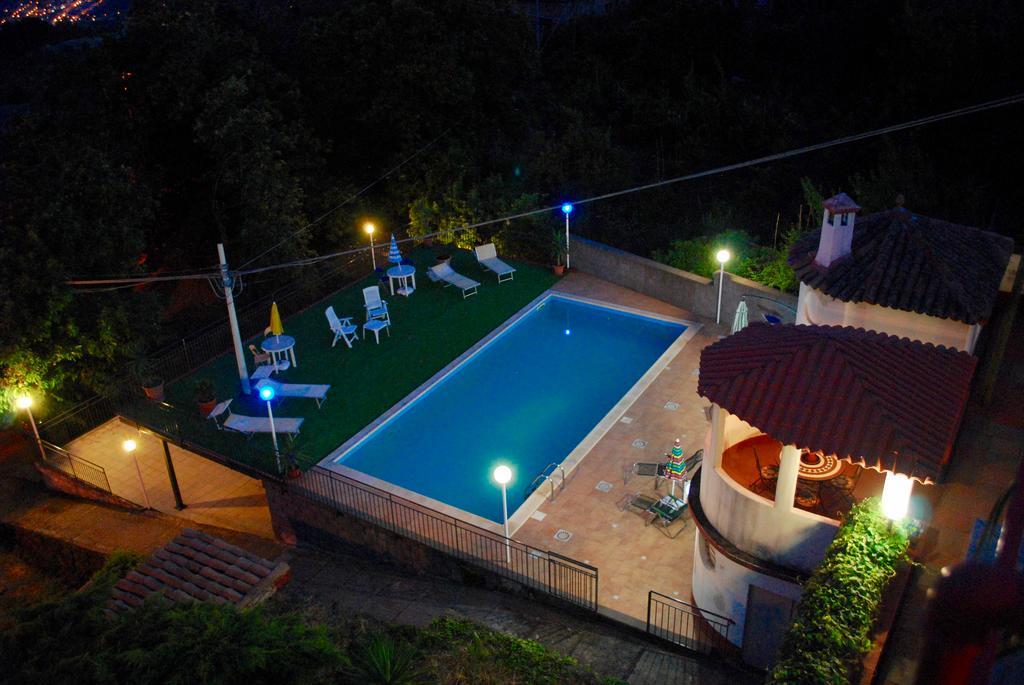 Al Villino Sunshine In Villa Con Piscina Ed Idromassaggio SantʼAlfio Kültér fotó